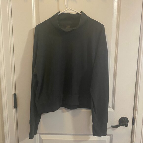 Gaiam Cropped Long Sleeve Mock Neck Charcoal Sweatshirt Women's L - Picture 1 of 5